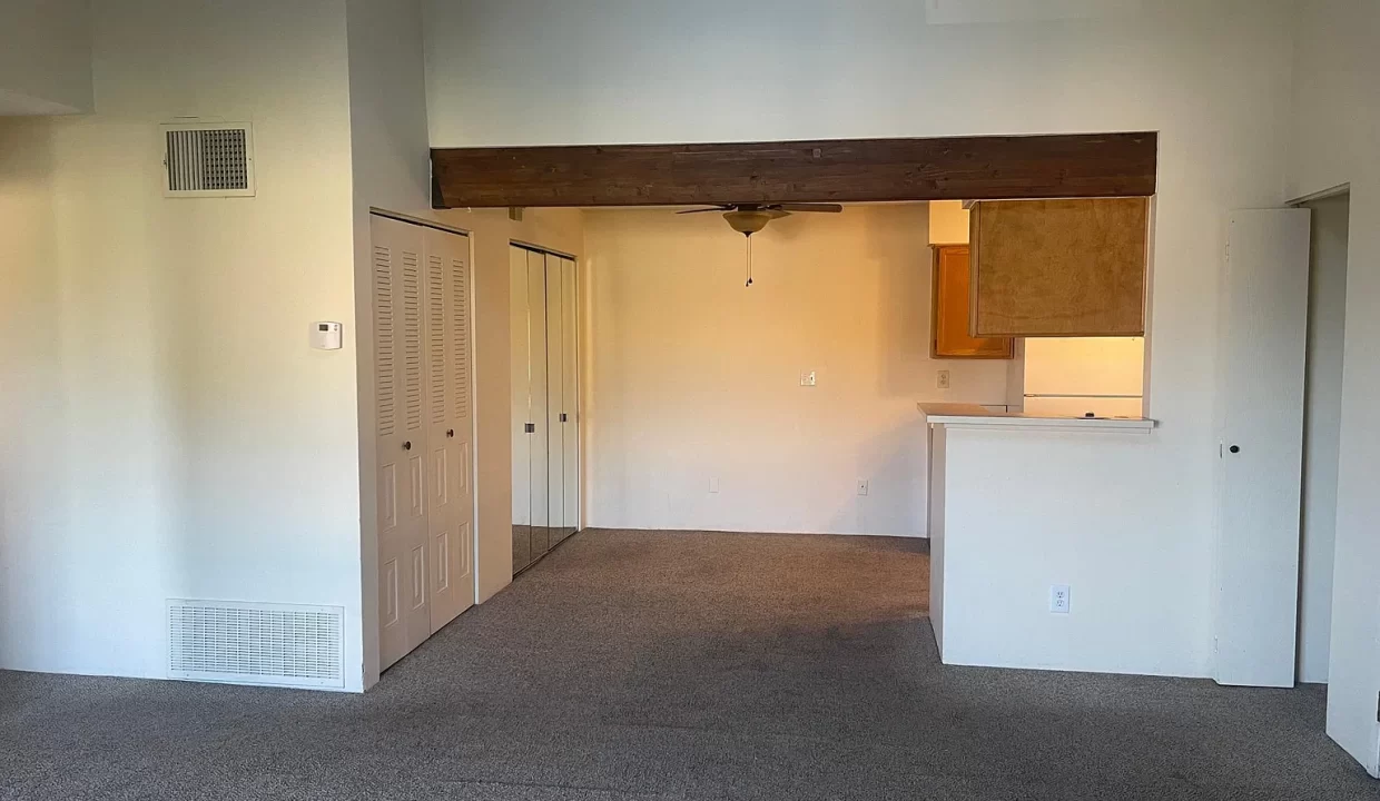 Dining Room 01