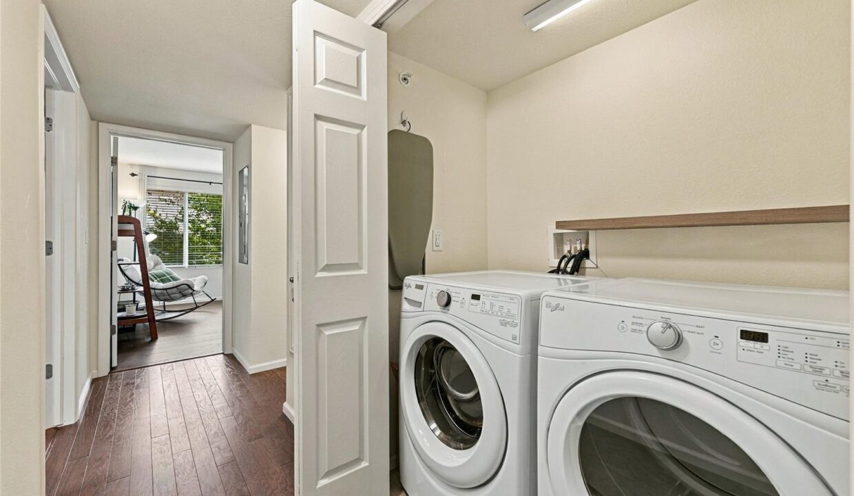 Laundry 01