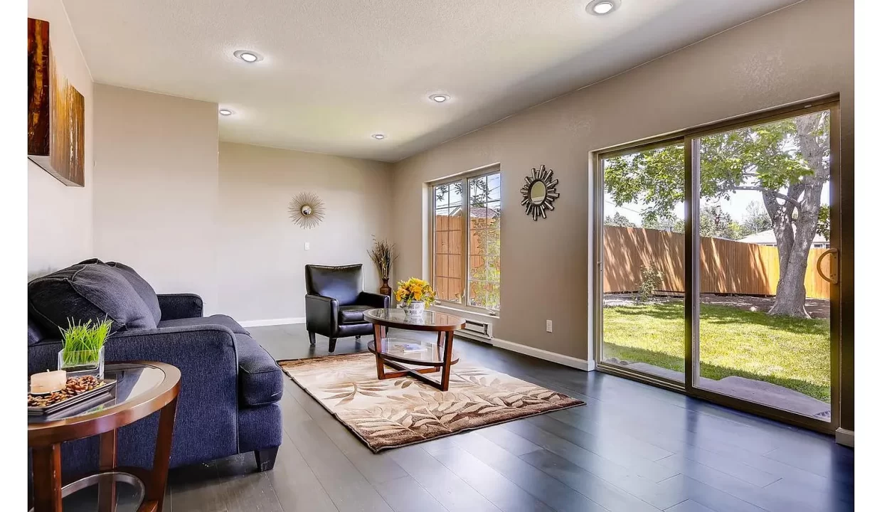 Family Room 01 - 3258 Holly St Denver